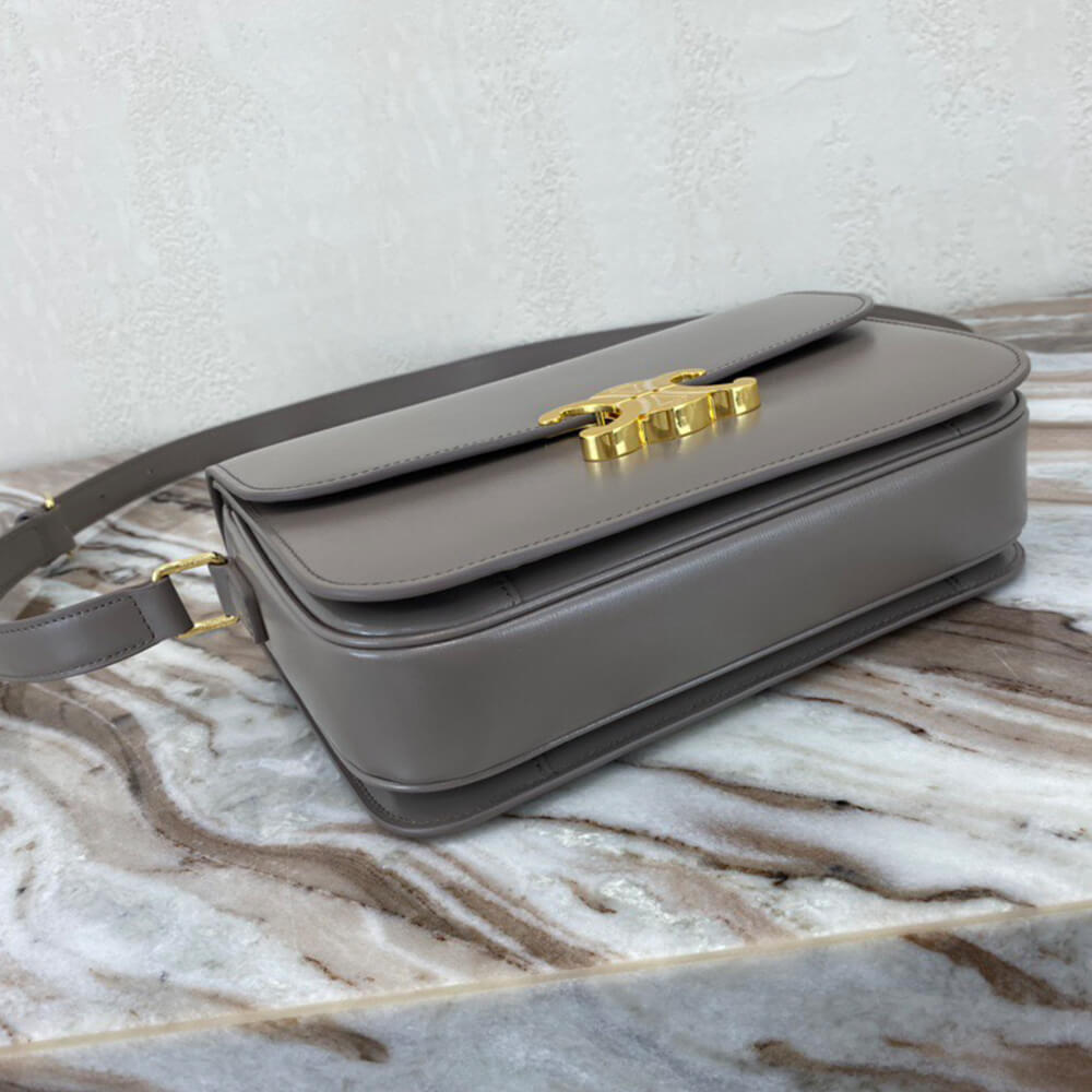 CELINE CLASSIQUE TRIOMPHE BAG in shiny calfskin(HIGH-END GRADE)