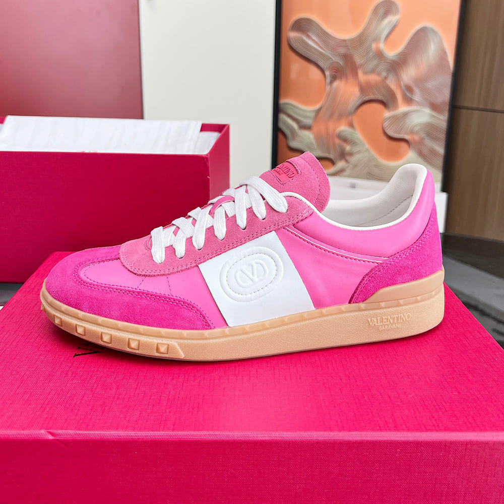 VALENTINO UPVILLAGE women s low-top sneakers
