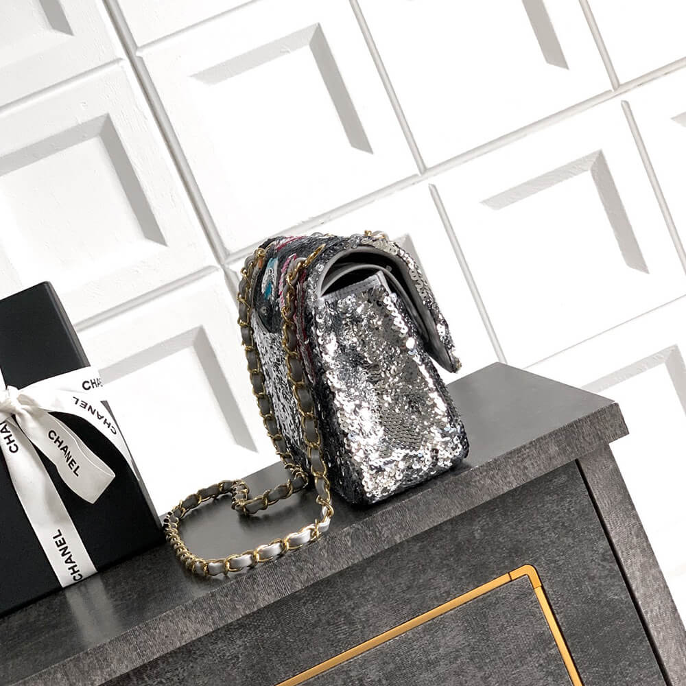 Chanel Classic 11.12 Handbag(high-end grade)