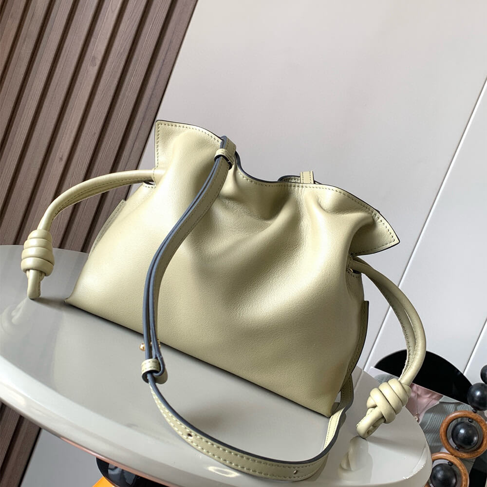 Loewe Mini Flamenco clutch in nappa calfskin(HIGH-END GRADE)