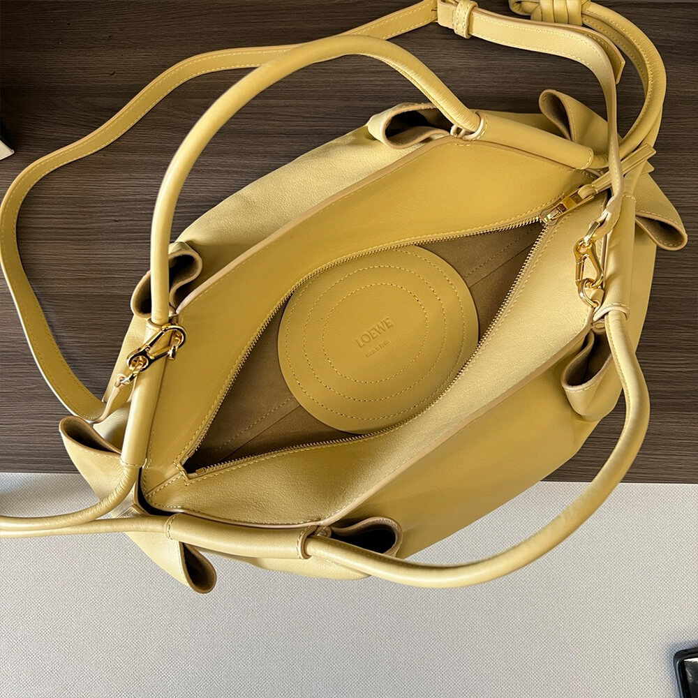 Loewe Small Paseo bag in shiny nappa calfskin(high-end grade)