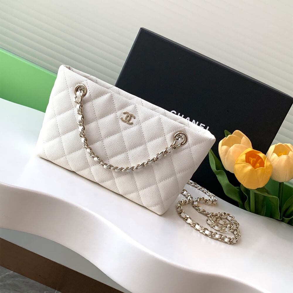 Chanel Classic Clutch with Chain(HIGH-END GRADE)