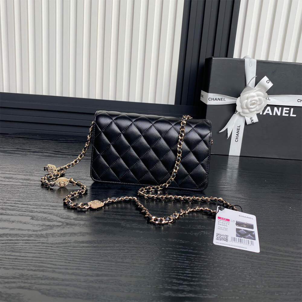 CHANEL Clutch With Chain(HIGH-END GRADE)
