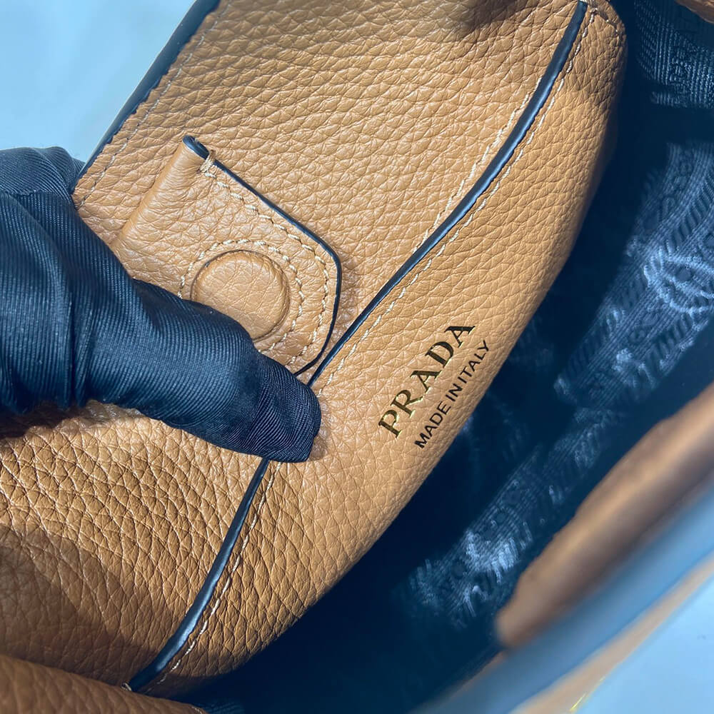 Prada Leather mini shoulder bag(HIGH-END GRADE)