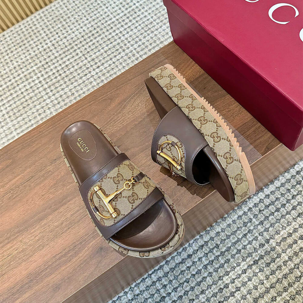 GUCCI Women s platform slide sandal