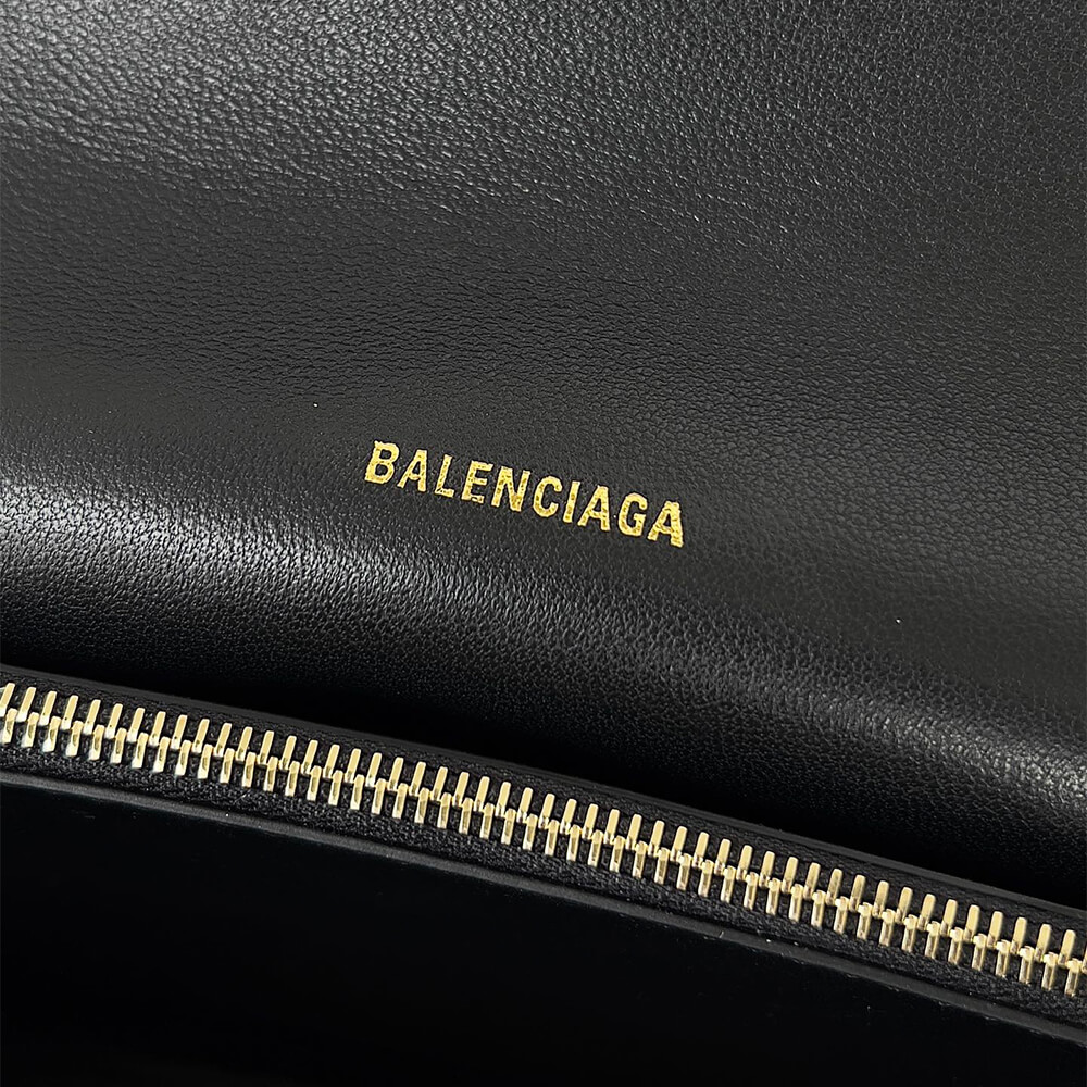 Balenciaga Women s Crush Chain Bag Large(HIGH-END GRADE)