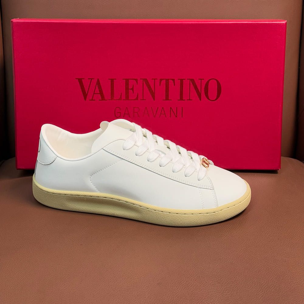 VALENTINO ROYCO Women s Soft Calfskin Sneakers