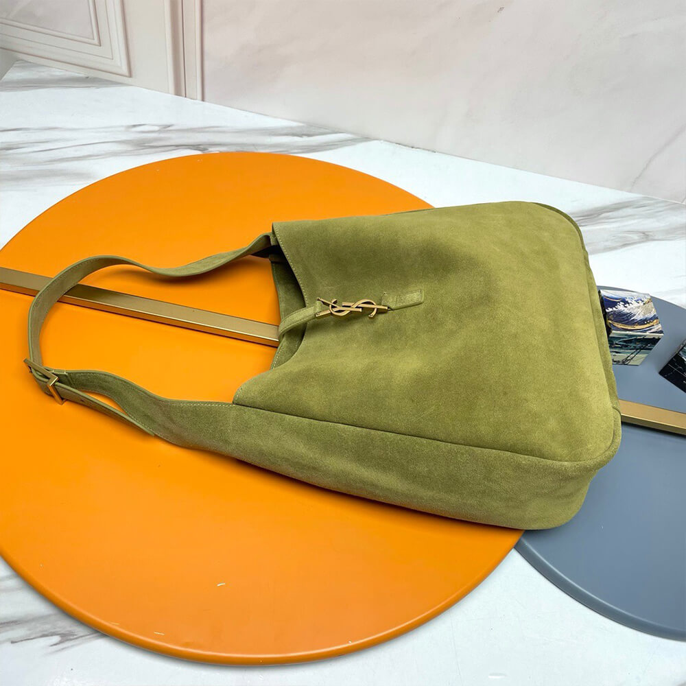 YSL LE 5 �� 7 supple SUEDE LARGE