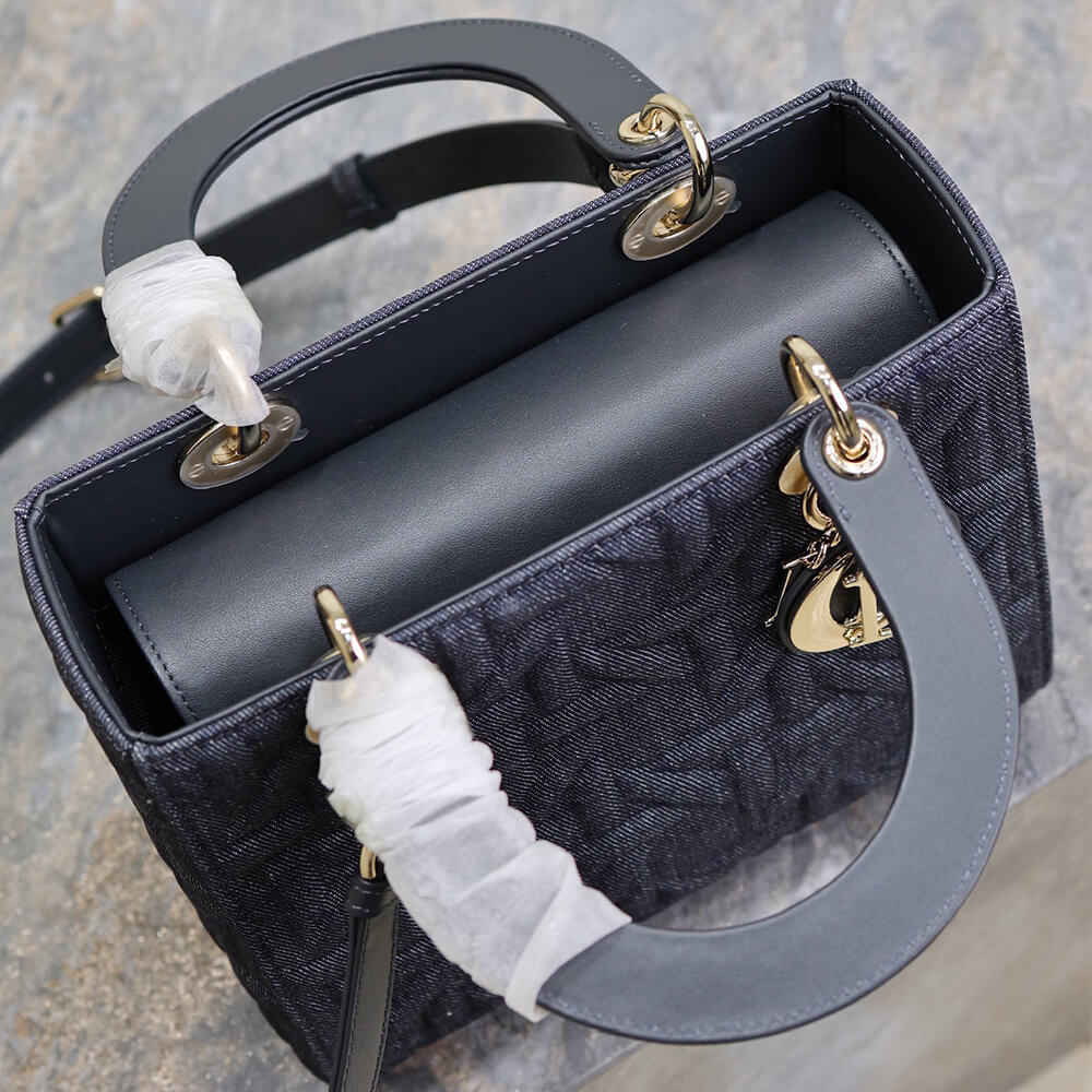 Medium Lady Dior Bag
