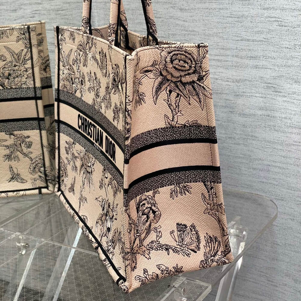 LARGE DIOR BOOK TOTE