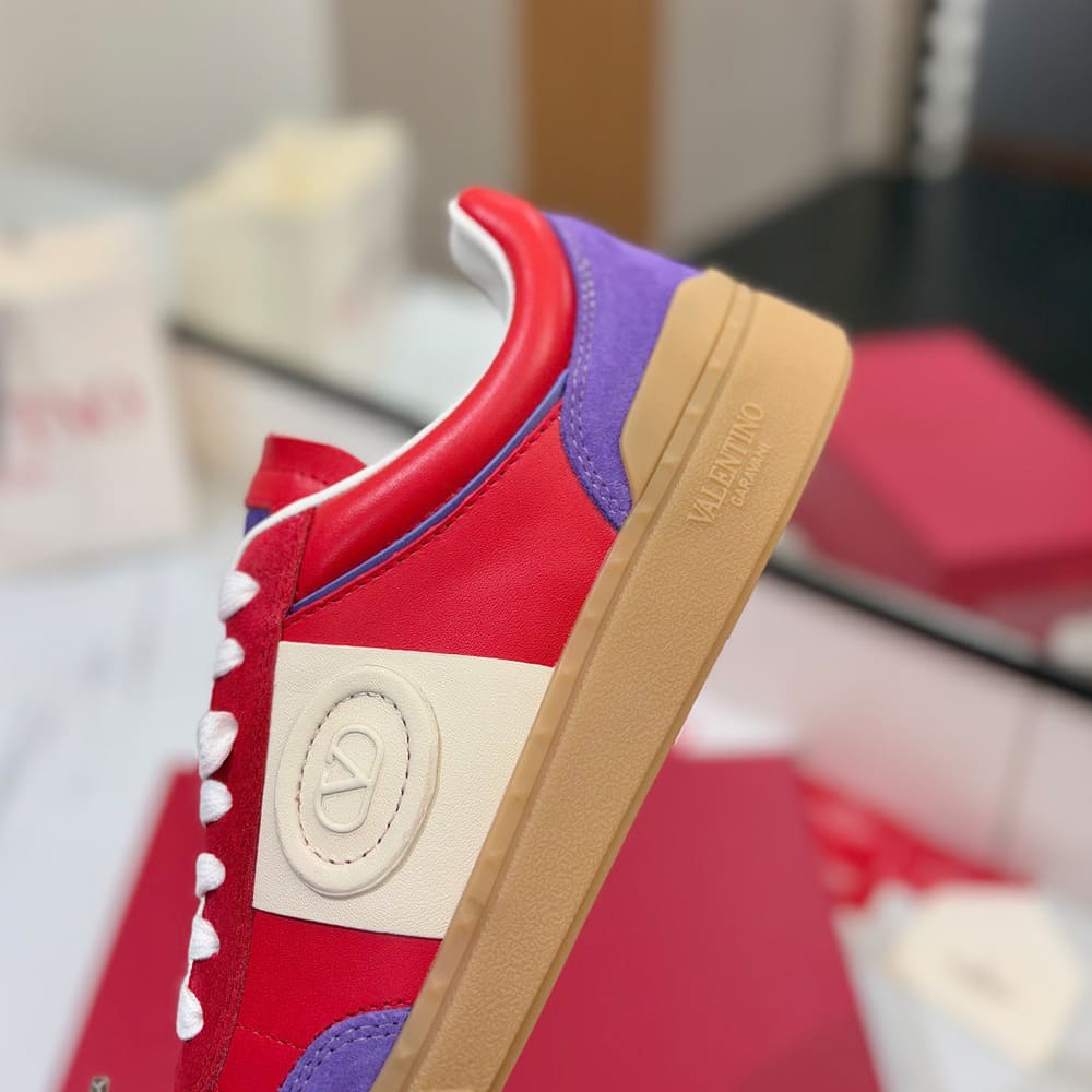 VALENTINO UPVILLAGE women s low-top sneakers