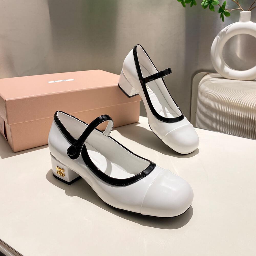 MiuMiu Two-tone patent leather Mary Jane pumps