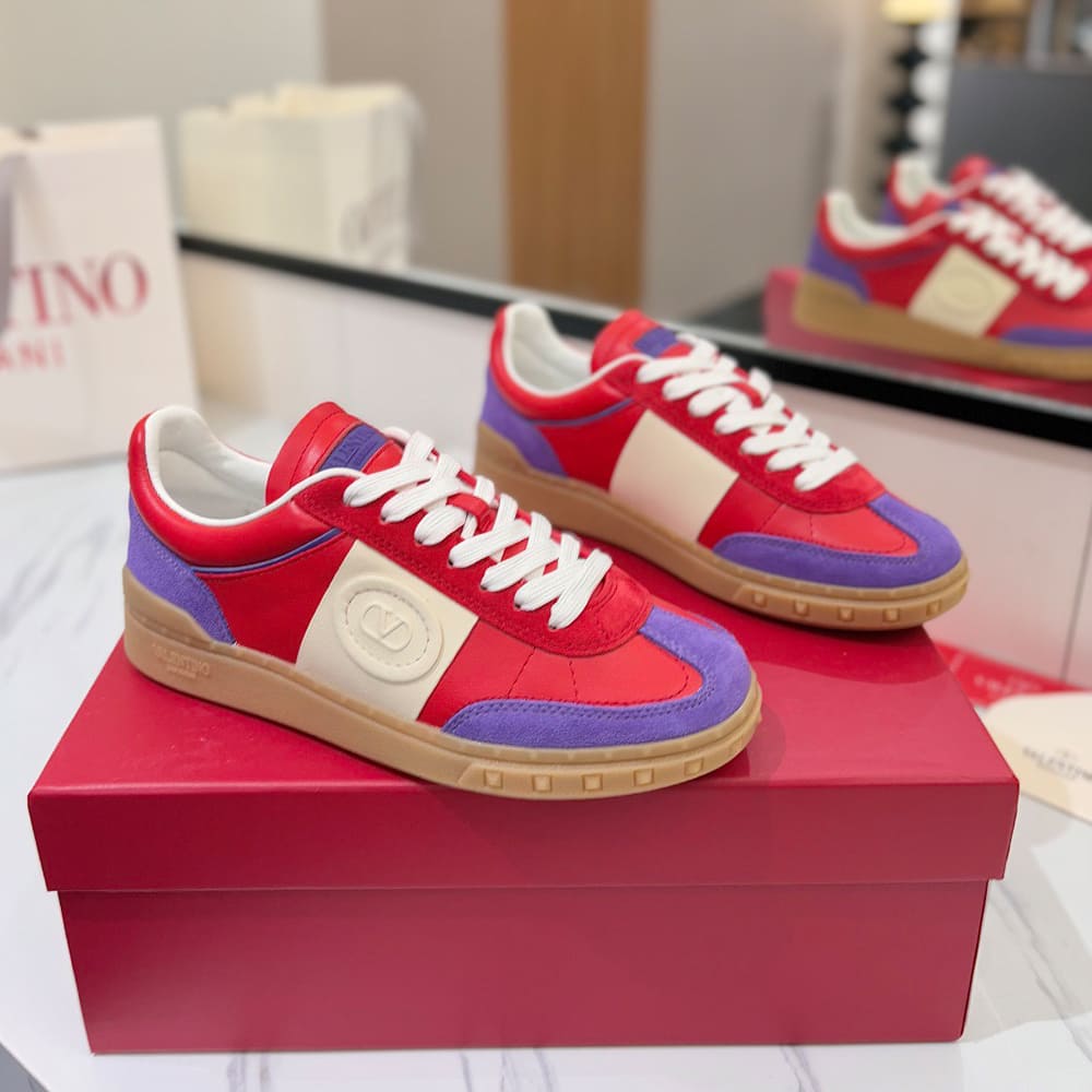 VALENTINO UPVILLAGE women s low-top sneakers