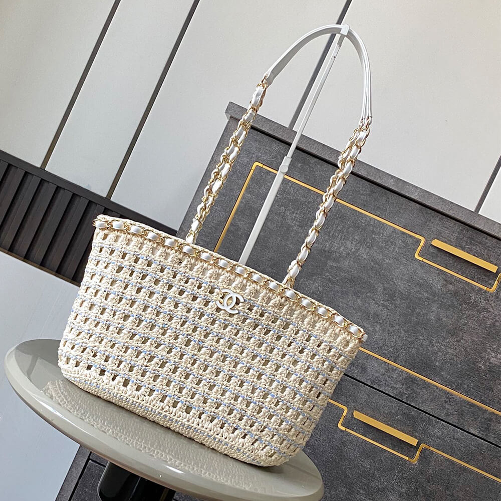 CHANEL Small Shopping Bag(high-end grade)