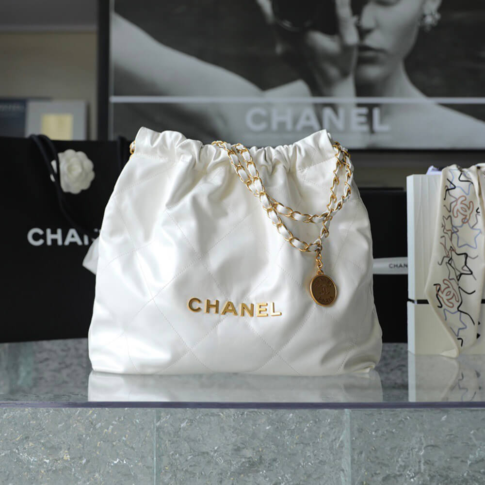 CHANEL 22 HANDBAG(high-end grade)