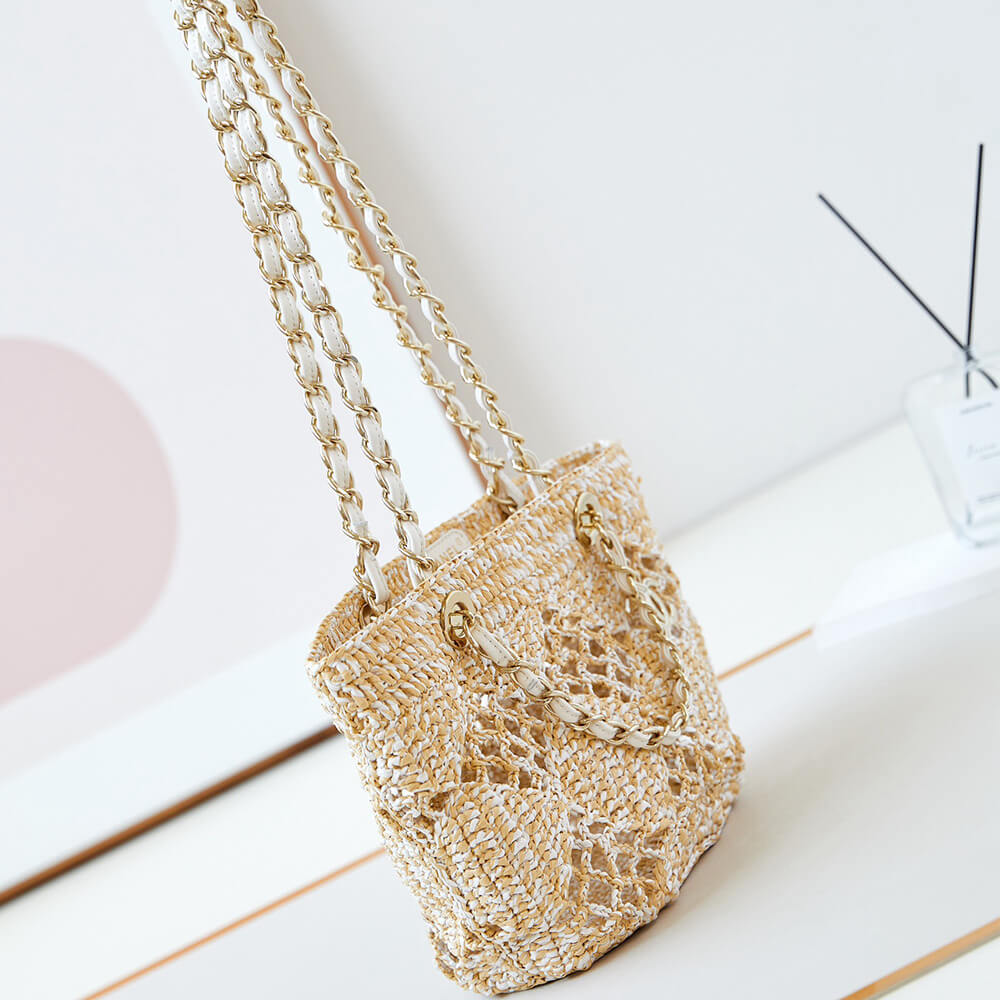 CHANEL Small Shopping Bag(high-end grade)