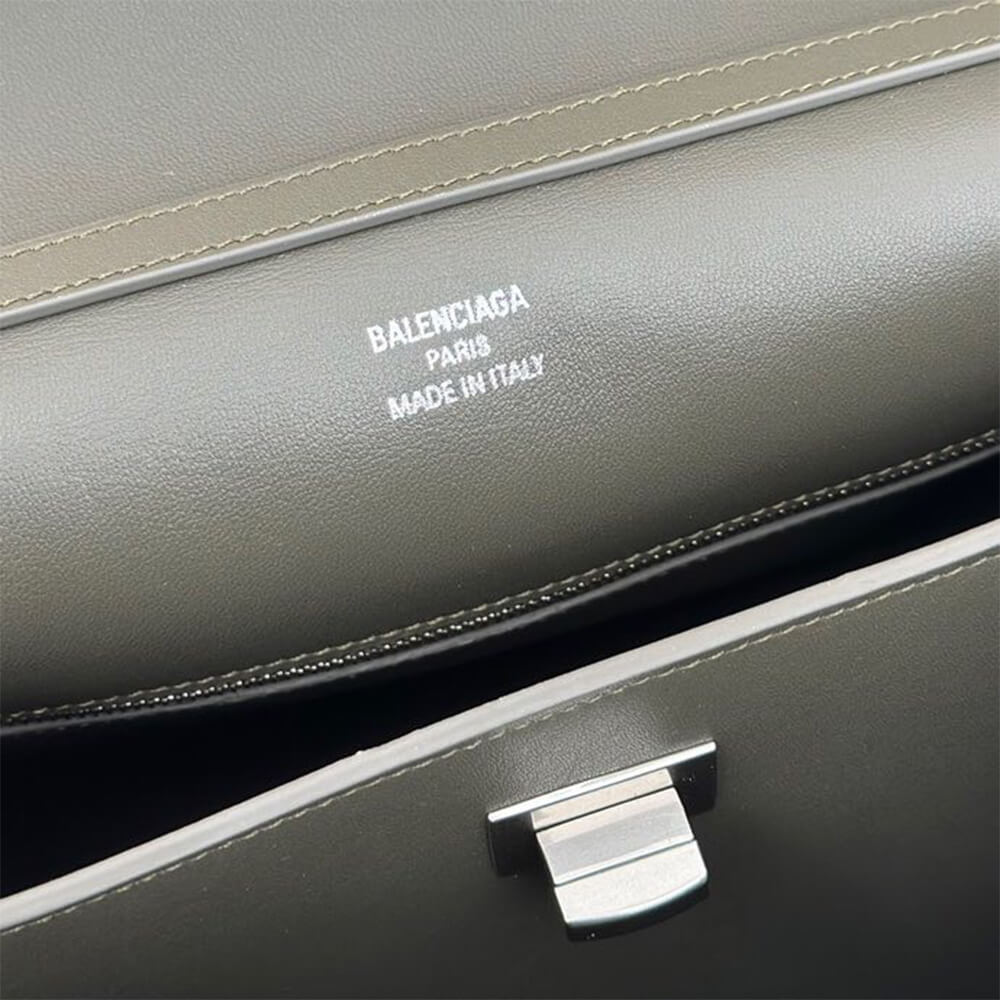 Balenciaga Rodeo Medium Handbag(HIGH-END GRADE)