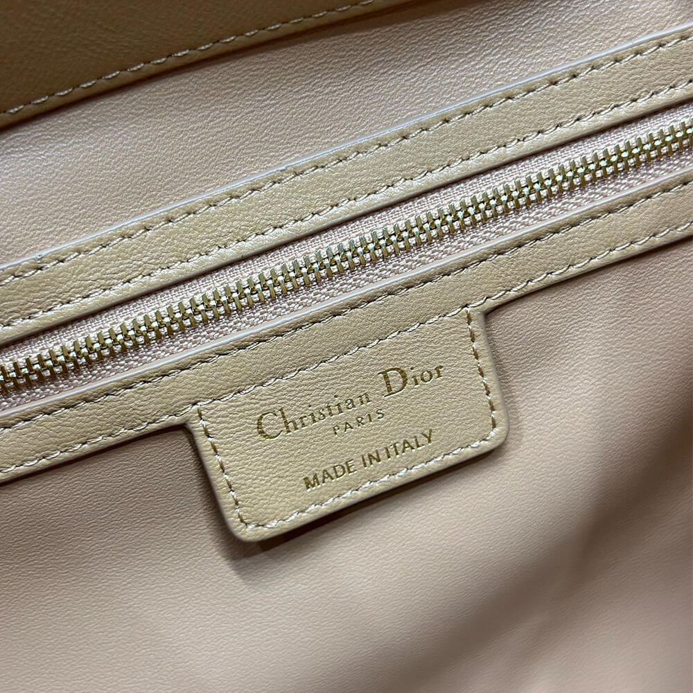 Dior Medium D-Motion Bag(HIGH-END GRADE)