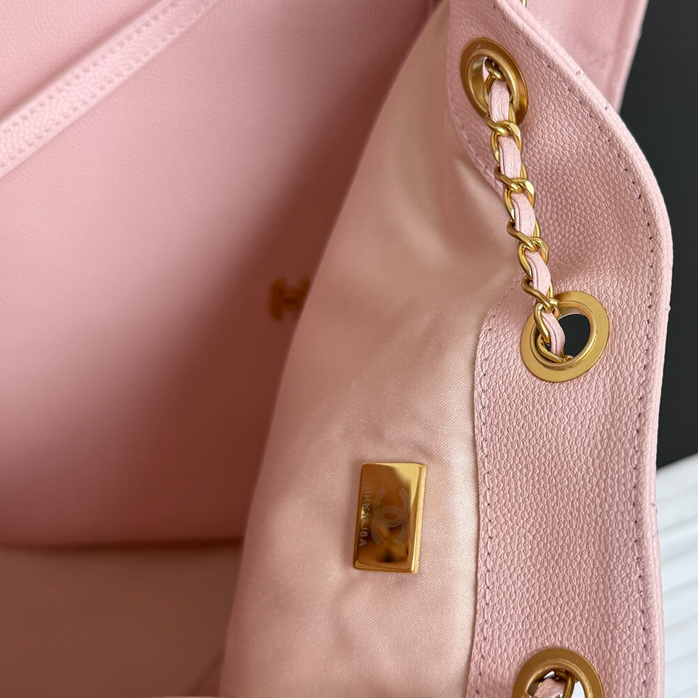 CHANEL 25 Medium Handbag(high-end grade)