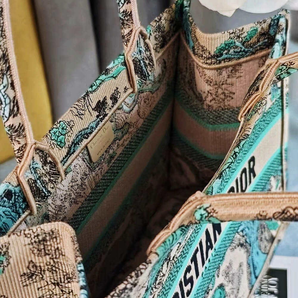 Medium Dioriviera Dior Book Tote